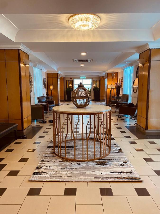 The Lanes Hotel Tutong Εξωτερικό φωτογραφία