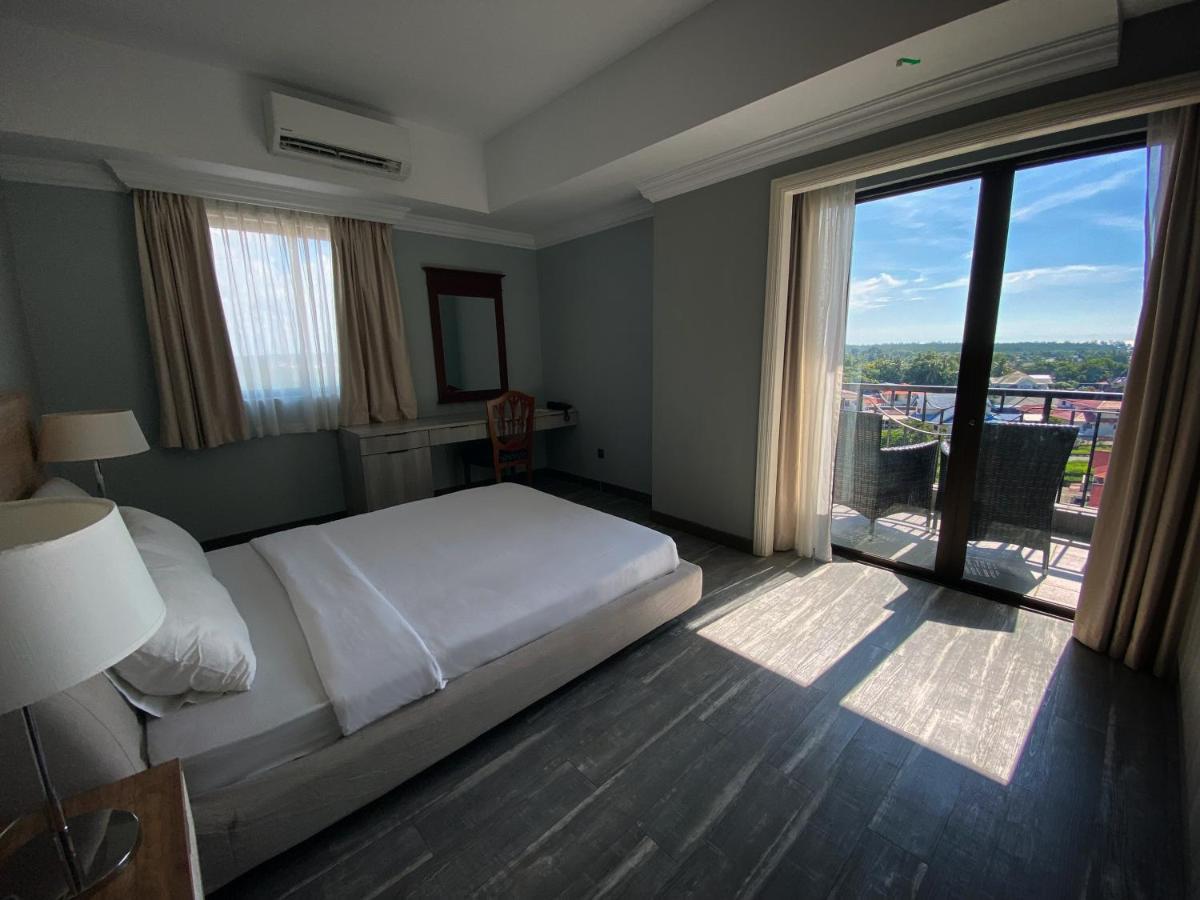 The Lanes Hotel Tutong Εξωτερικό φωτογραφία