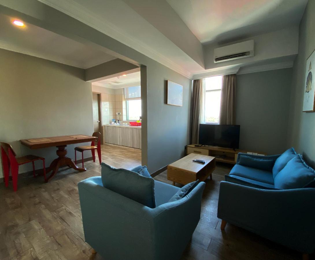 The Lanes Hotel Tutong Εξωτερικό φωτογραφία