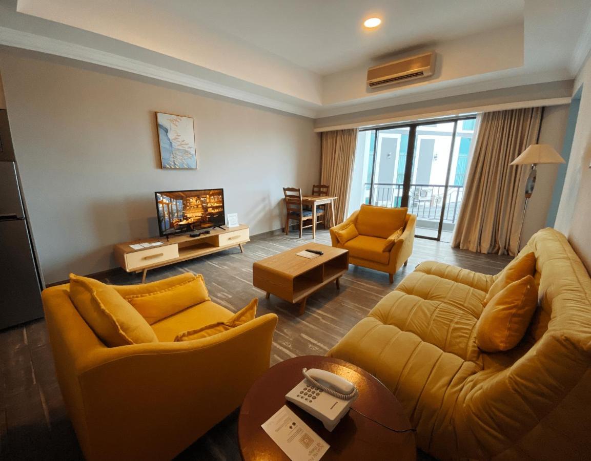 The Lanes Hotel Tutong Εξωτερικό φωτογραφία